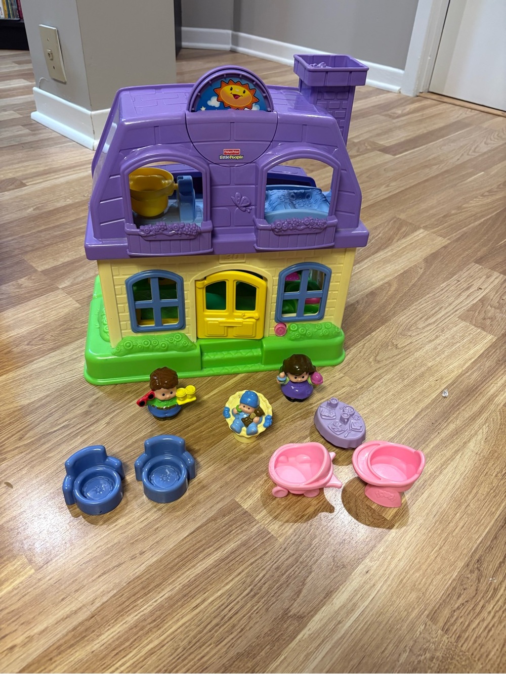 Fisher-Price Little People Purple & Yellow Playhouse with Accessories